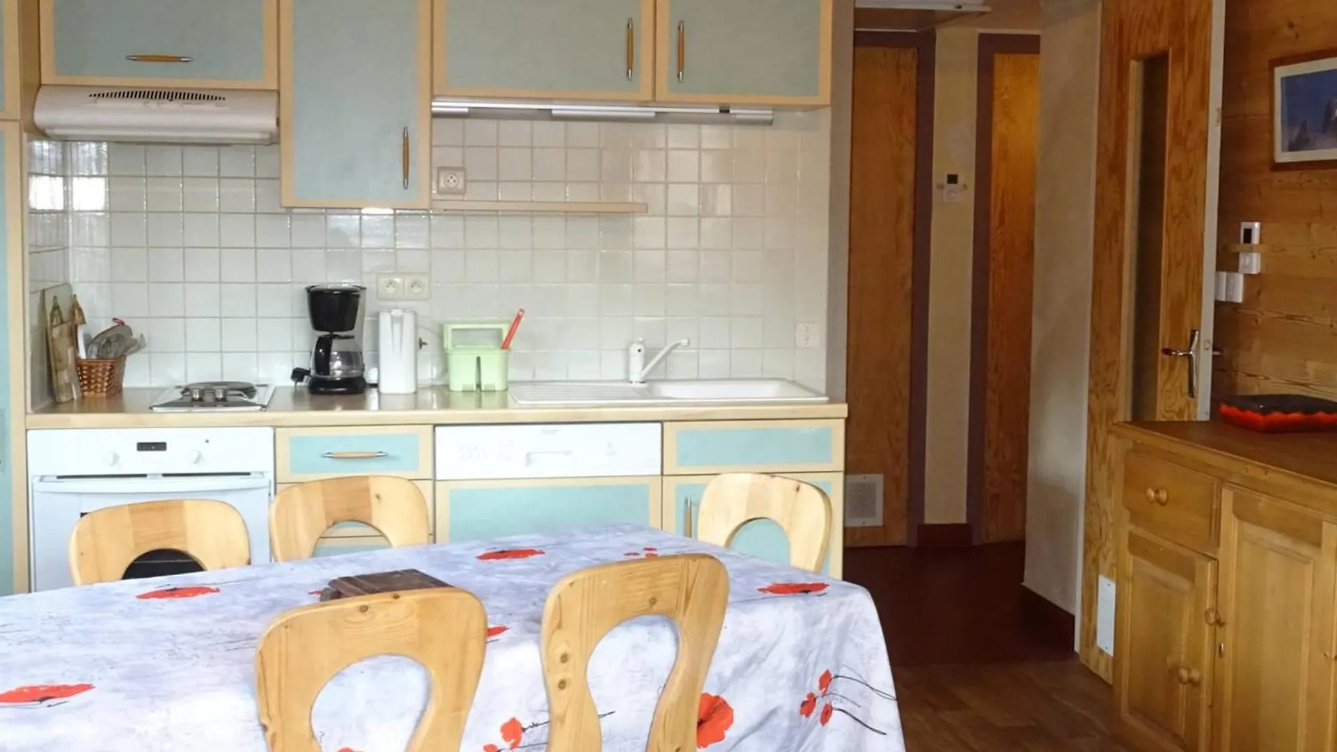 Appartement 3 Pieces Les Gets - 6 Pers., Acces Skis, Garage, Proche Commerces - Fr-1-802-72 0*,  France